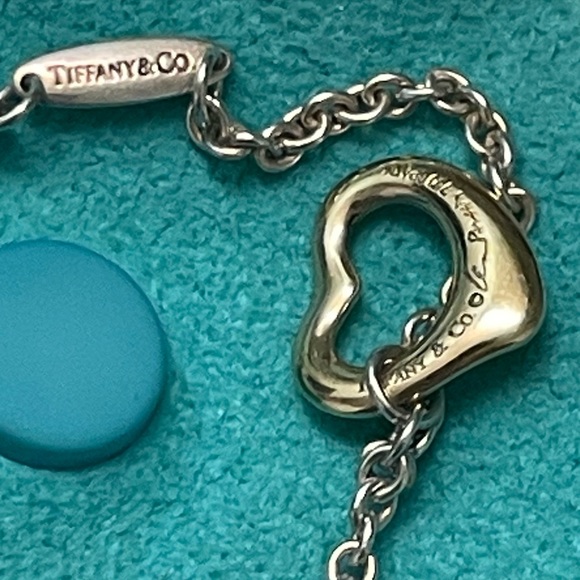 Tiffany Gold, Rubedo and Silver Heart Bracelet by Peretti - Picture 3 of 9